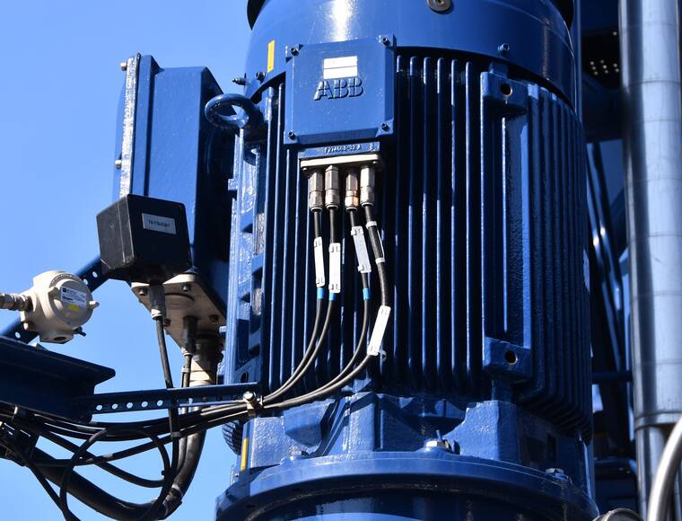 Column: Governor’s LNG deal raises bevy of concerns