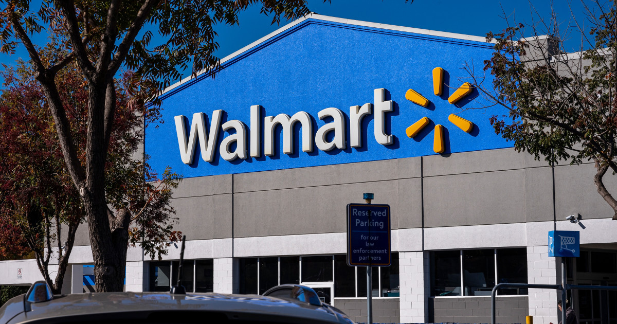 Walmart’s $12 Retro Sneakers Are Selling Fast