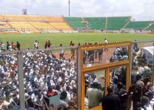 KUMASI: Baba Yara Stadium Stampede Injures Five During Military Recruitment