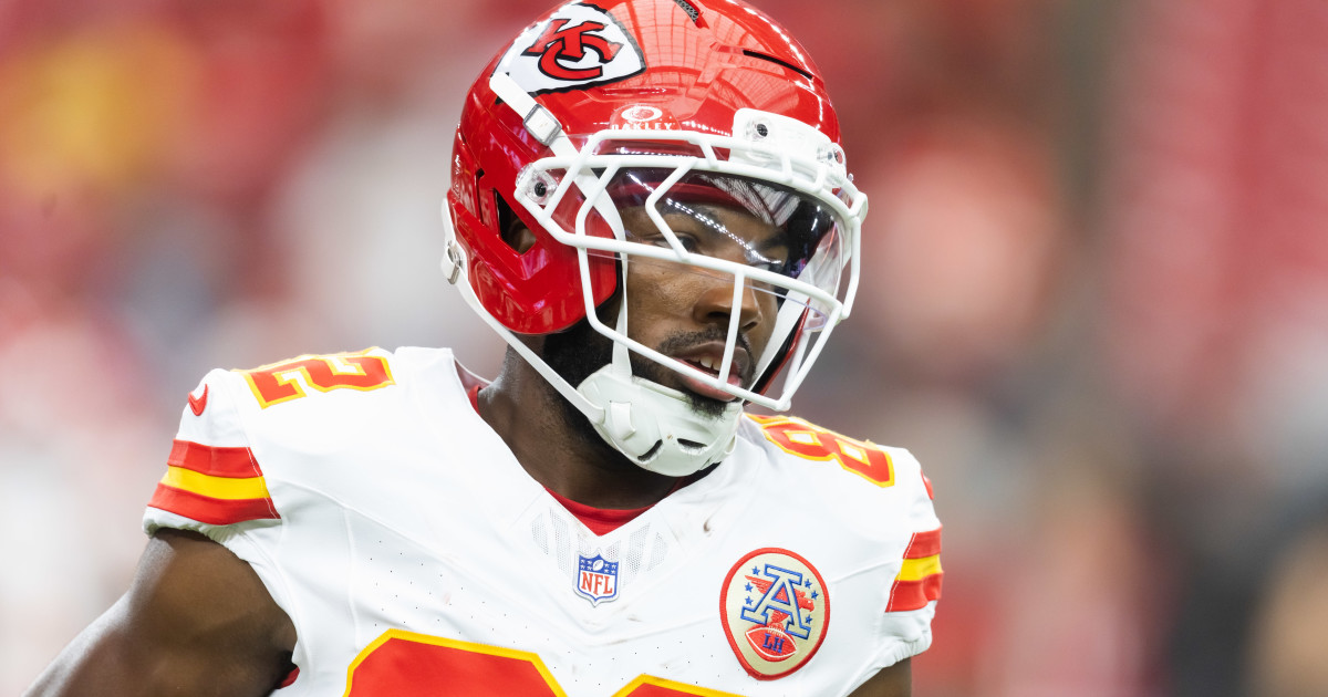 Chiefs Bring Back Wide Receiver Before Broncos Game