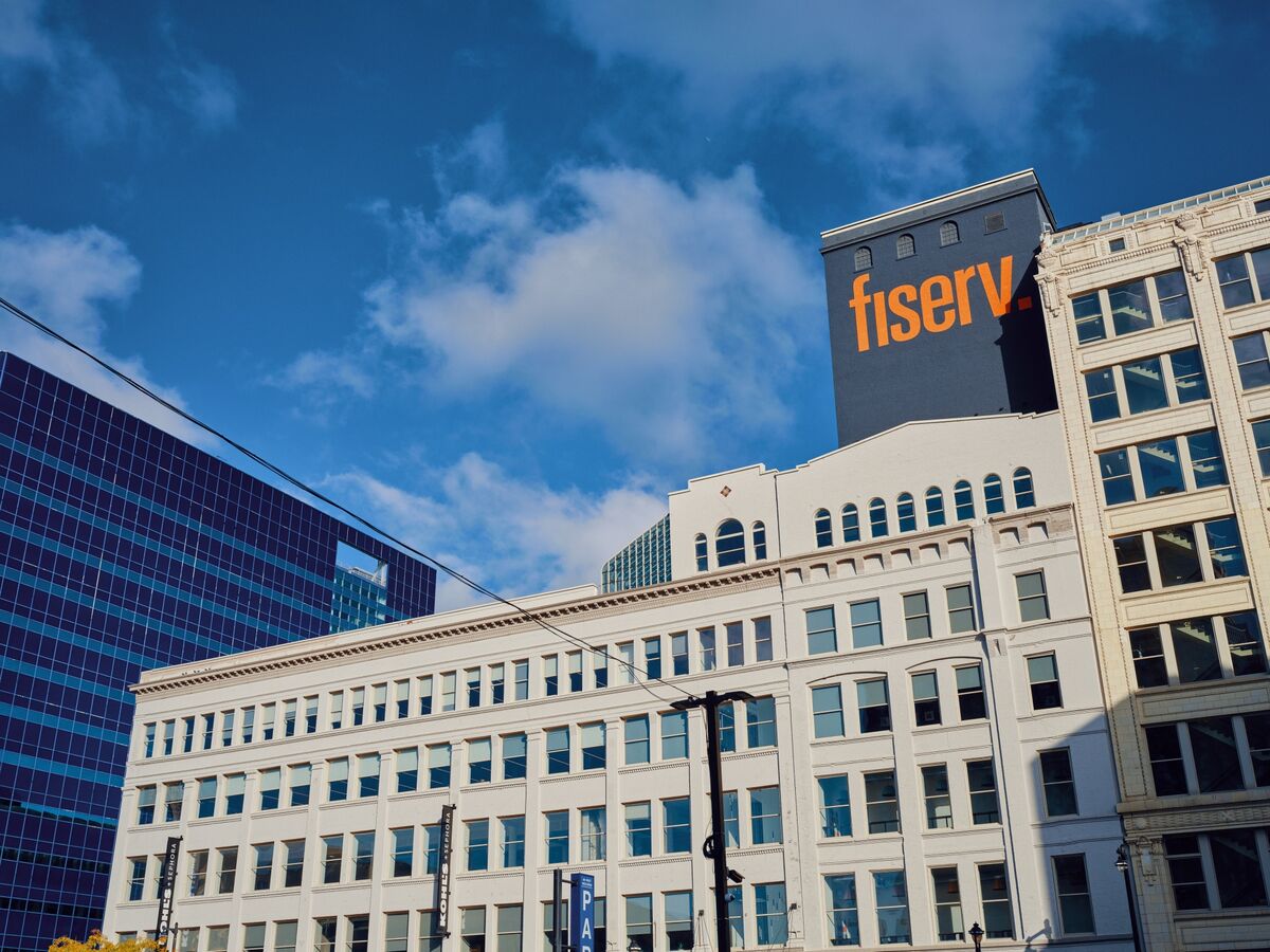 Fiserv CEO Rejects Accounting Concerns After Record Stock Rout