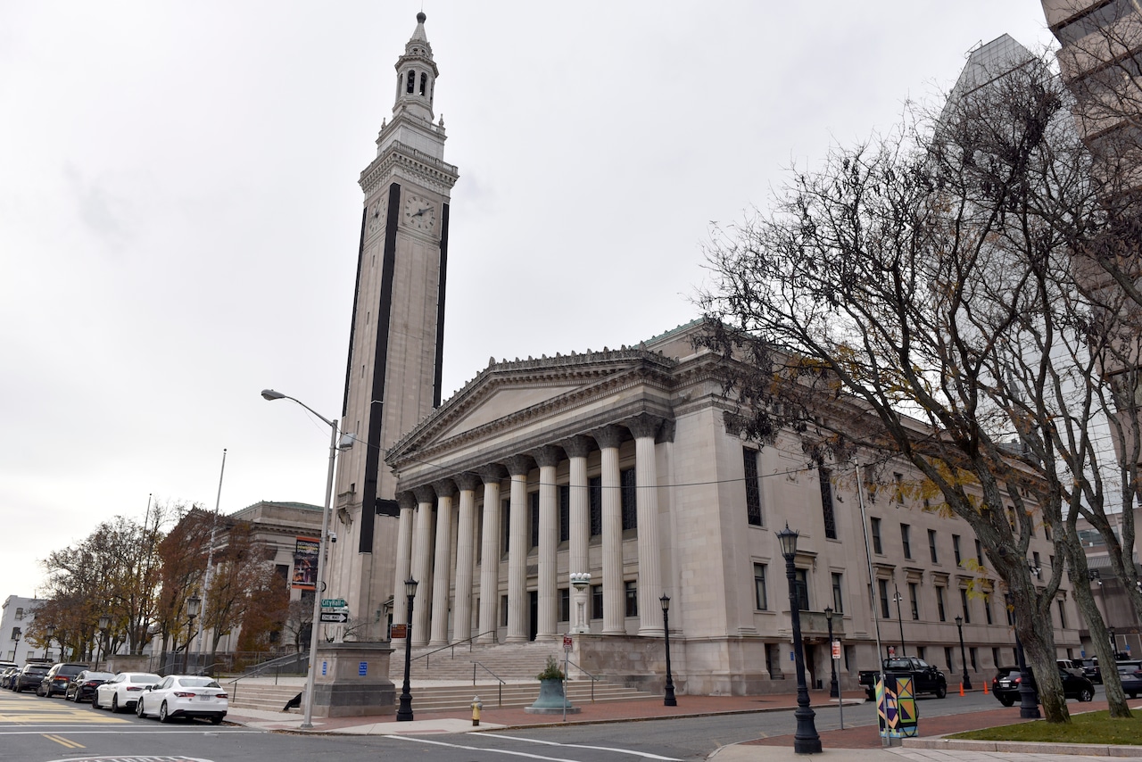 Springfield begins process to set tax rate