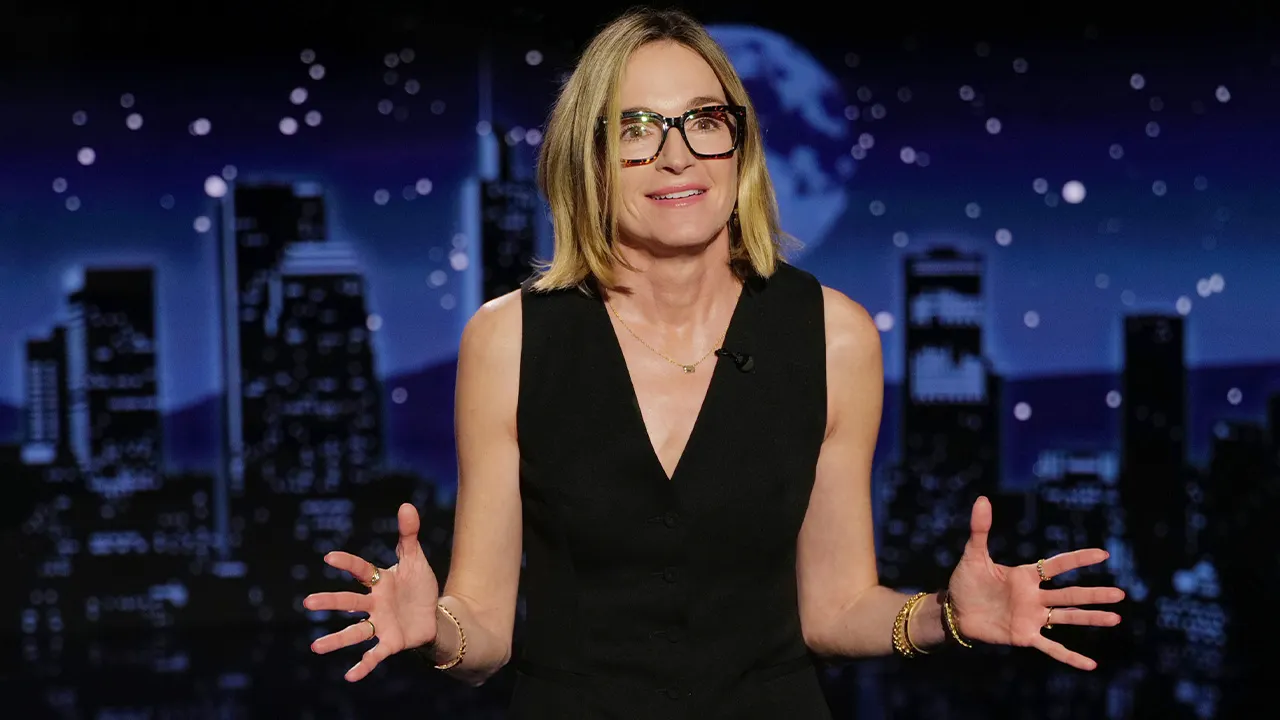 Kimmel's daughter cried when show was suspended, wife Molly McNearney says