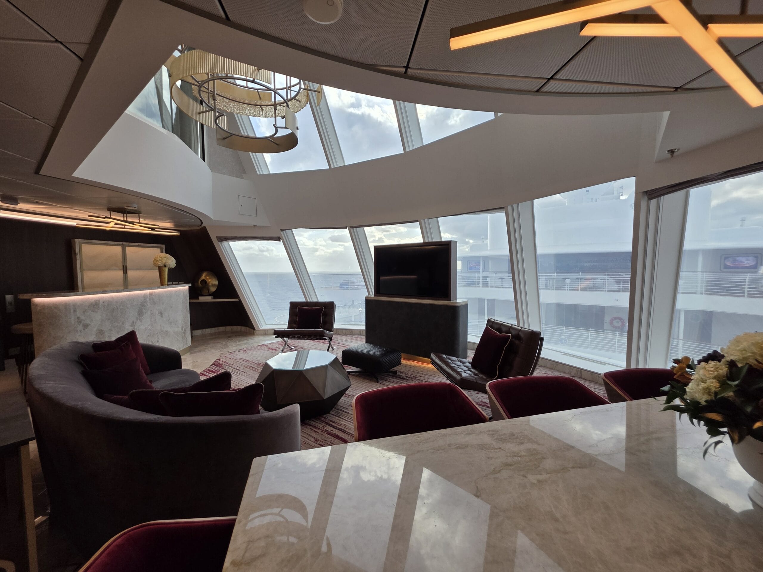 FULL TOUR: Marvel Concierge Tower Suite on the Disney Destiny