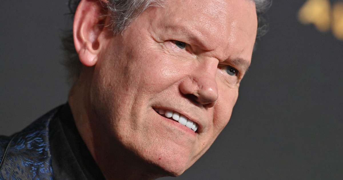 Country Icon Randy Travis' Announcement Has Fans Emotional