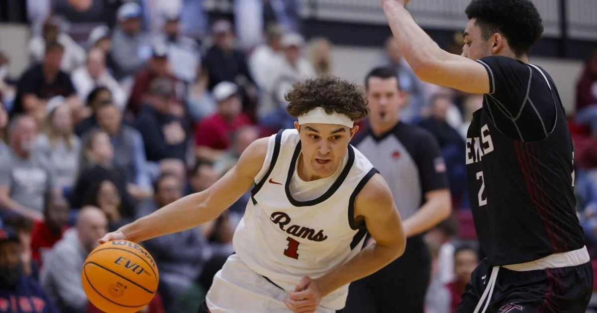 Jalen Montonati, Boden Williams sign with major colleges