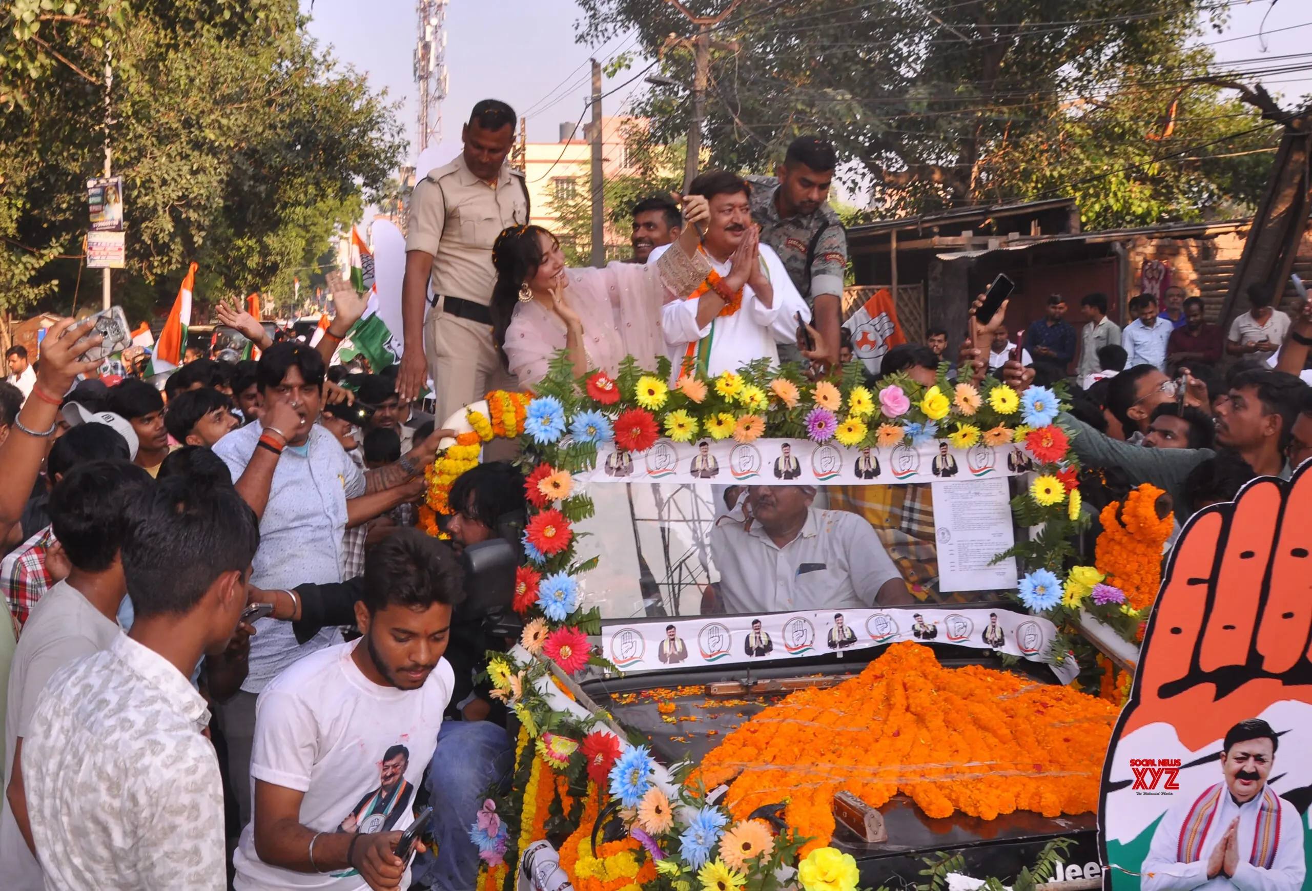 Bhagalpur: Neha Sharma Campaigns for Ajeet Sharma #Gallery